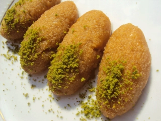 İrmikli Parmak Tatlısı Tarifi ve Malzemeleri İrmikli Parmak Tatlısı Tarifi ve Malzemeleri