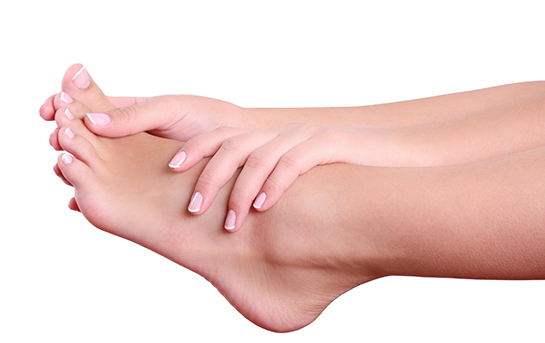 Ayak Parmak Arası Kaşıntı Belirtileri ve Tedavisi